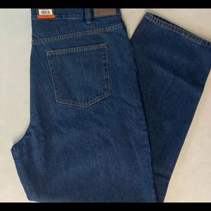 Kirkland Signature Men's Relaxed Fit Jean, Color: Blue, Size: 42x32